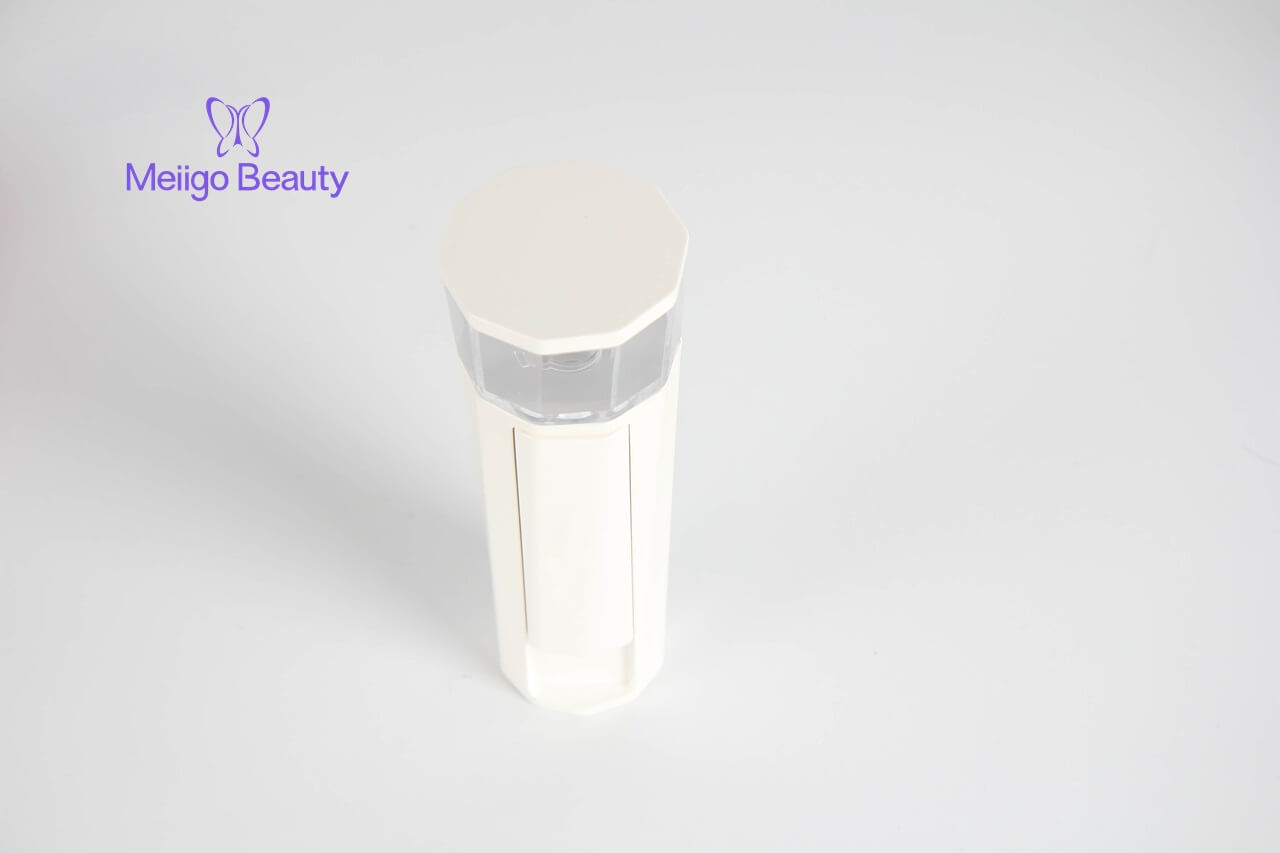 Meiigo beauty facial humidifier SP 002 1 - Nano mist sprayer handheld Ionic facial humidifier SP-002