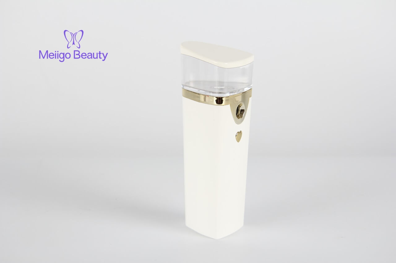 Meiigo beauty mini facial humidifier SP 001 3 - Nano facial mister face mist sprayer for skin moisturizing & hydrating SP-001