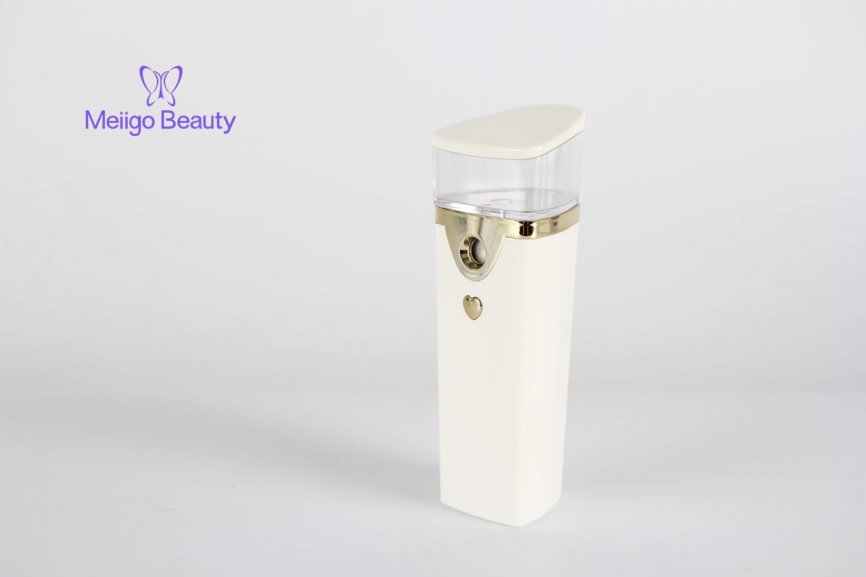 Meiigo beauty mini facial humidifier SP 001 5 866x577 - Nano facial mister face mist sprayer for skin moisturizing & hydrating SP-001