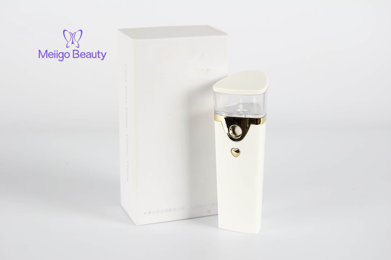 Meiigo beauty mini facial humidifier SP 001 6 - Nano facial mister face mist sprayer for skin moisturizing & hydrating SP-001