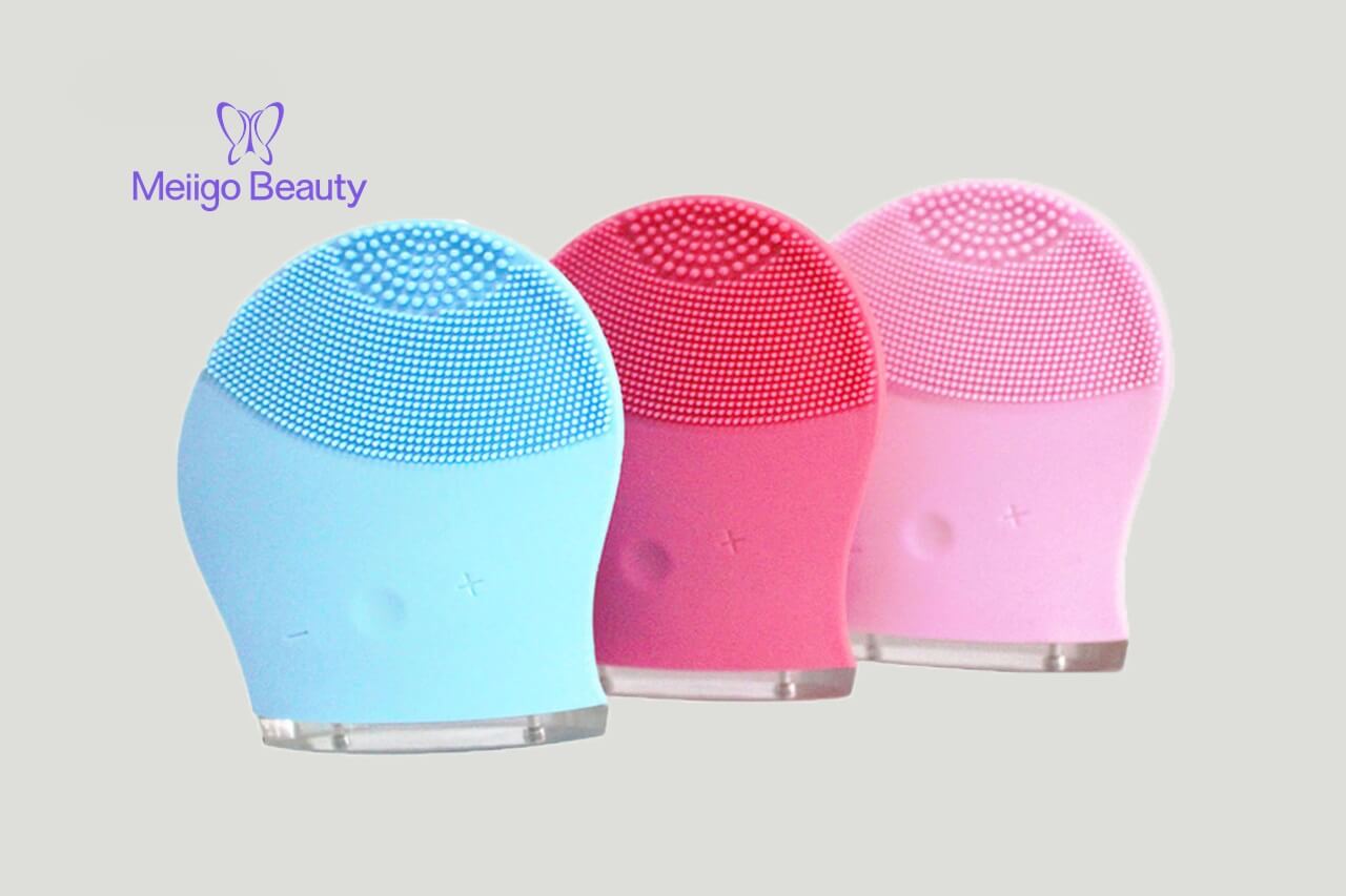 Meiigo beauty silicone facial cleaning brush BR 005 5 - Sonic face cleanser and massager silicone brush for anti-aging, deep exfoliate BR-005